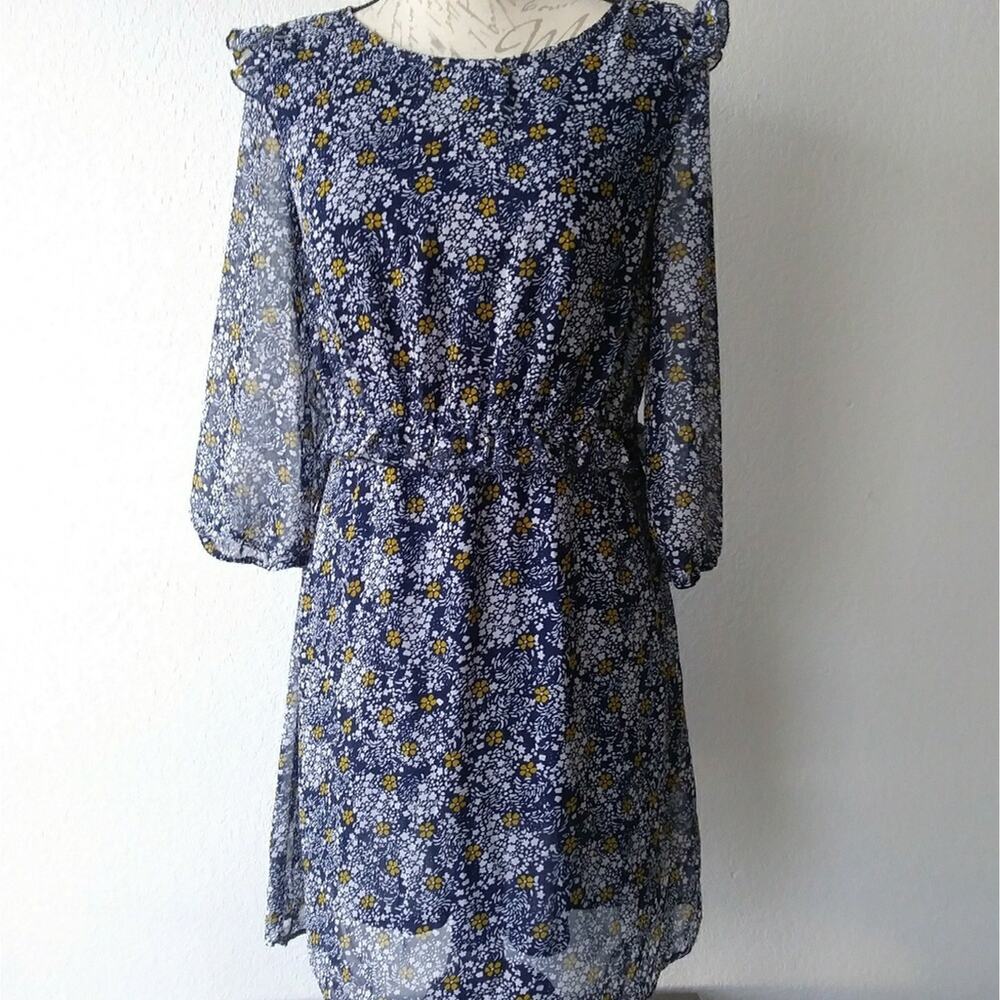 Freebird Blue Floral Dress Women fit Small to Medium Half Sleeve Lined Pullover